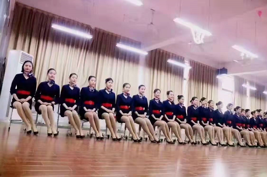 最准三肖