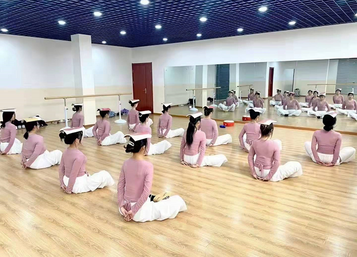 最准三肖