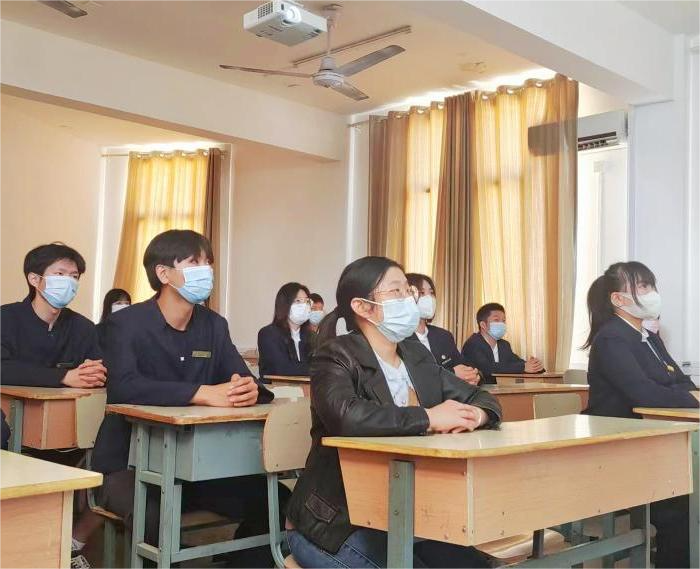 最准三肖