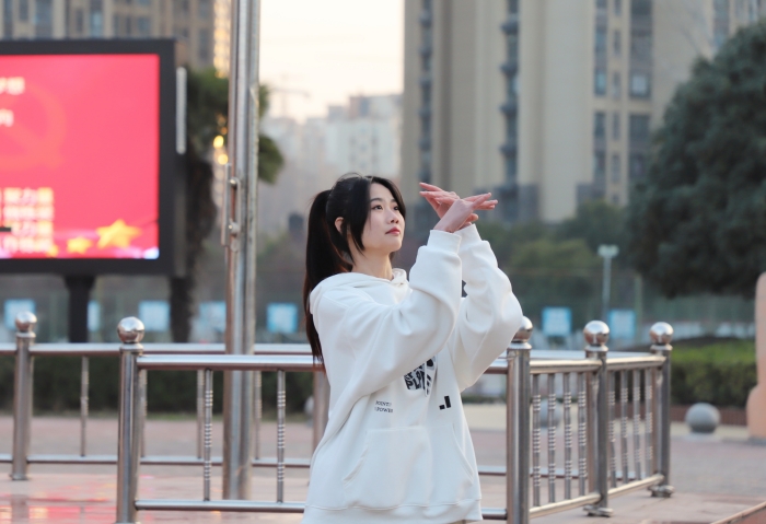 最准三肖