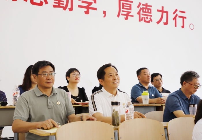 最准三肖