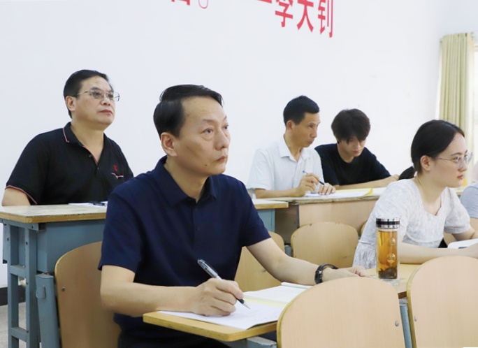最准三肖