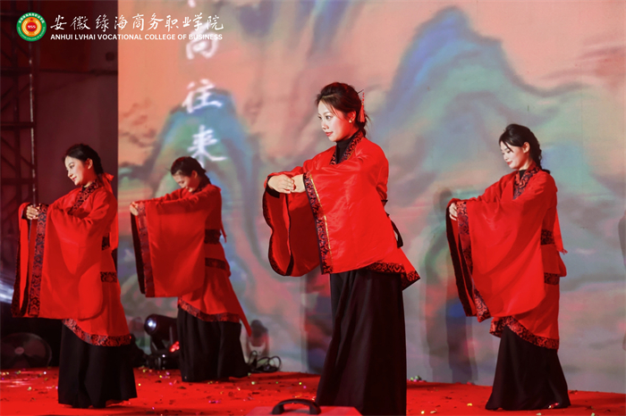 最准三肖